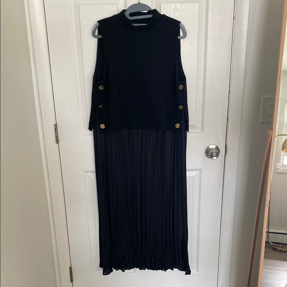 Zara- Elegant Black Sleeveless Dress